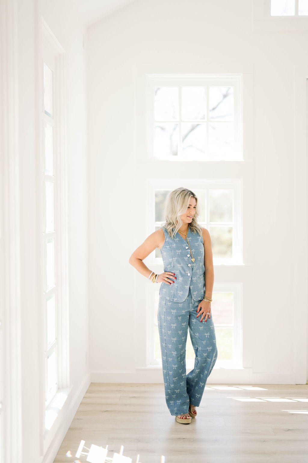 Bow Happy Jeans - Bottoms - Pants - Entro