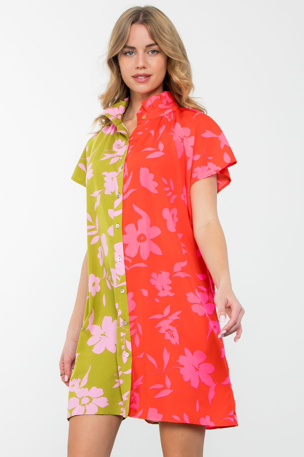Be vibrant and chic in our colorblock floral print THML dress. Stand out in any occasion with its unique design. Feel confident and beautiful with this must-have addition to your wardrobe.