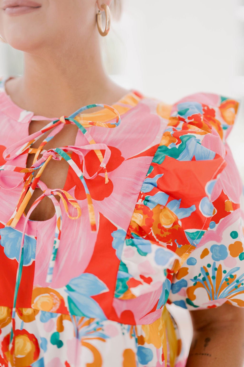 Gardenscapes Short Sleeve Top - Tops - Blouses - Adrienne