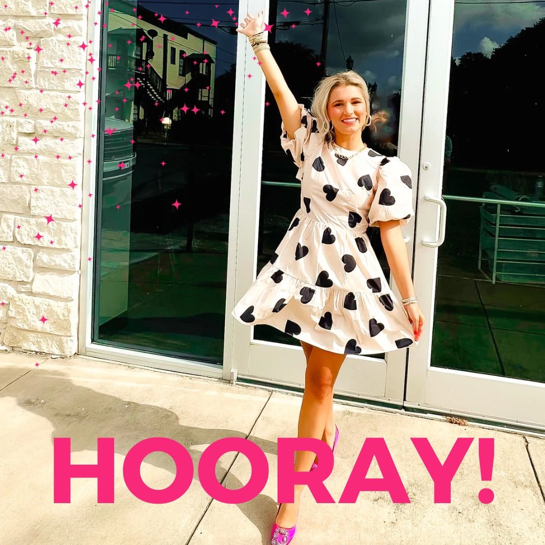 Changing Scenery - Lola & Co. Boutique