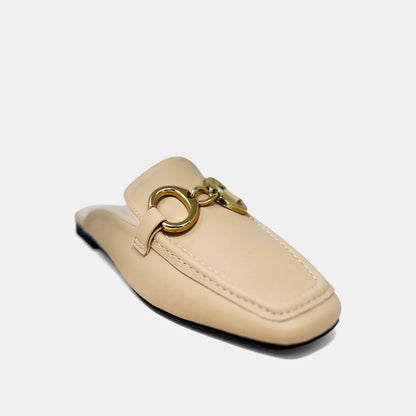 Our ANDROMEDA slip-on loafers are crafted from super soft faux leather, they feature an on-trend squared toed, and equestrian-inspired hardware. Wear yours with cropped denim and a white shirt.