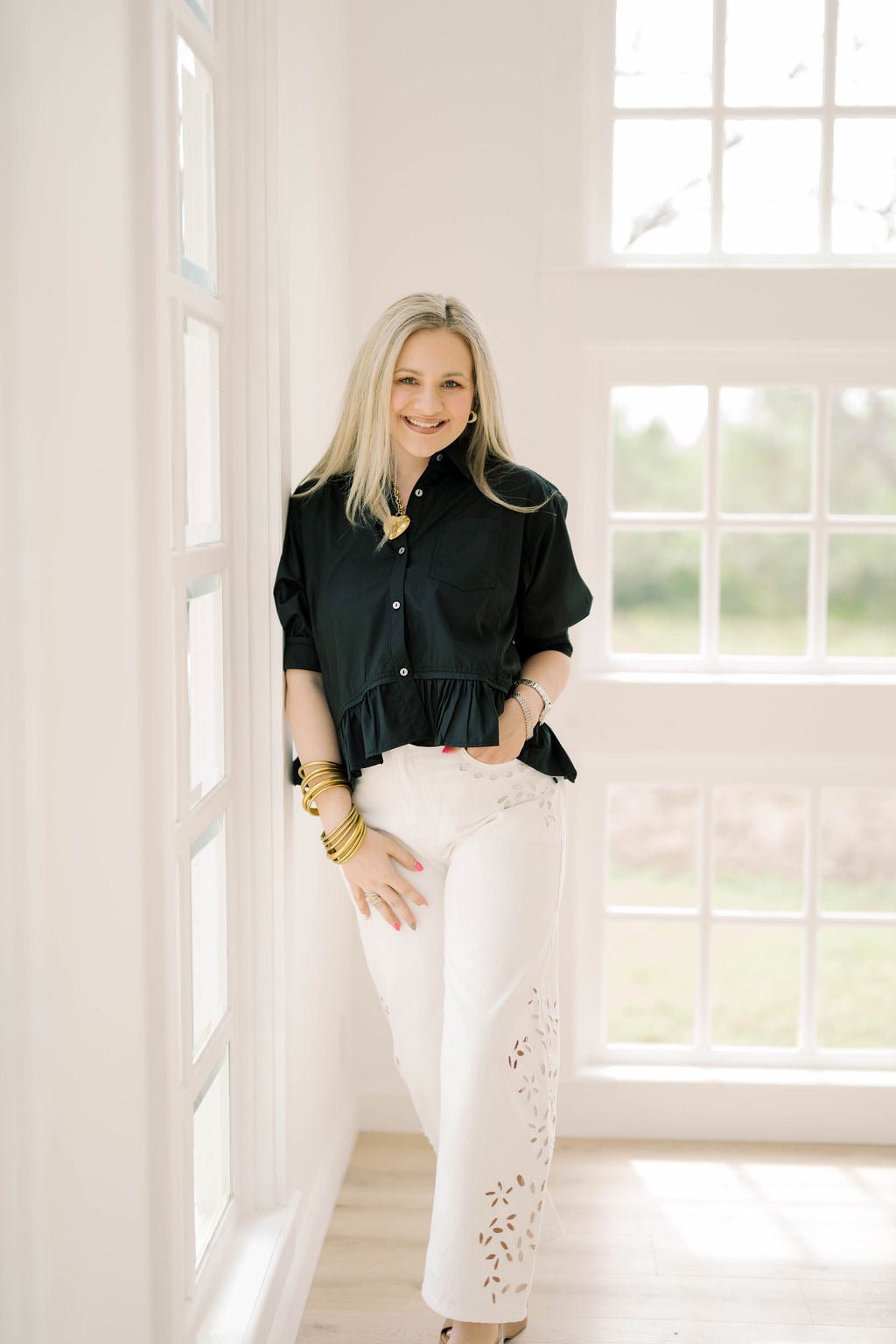 Bold Statement Top - Tops - Blouses - Entro