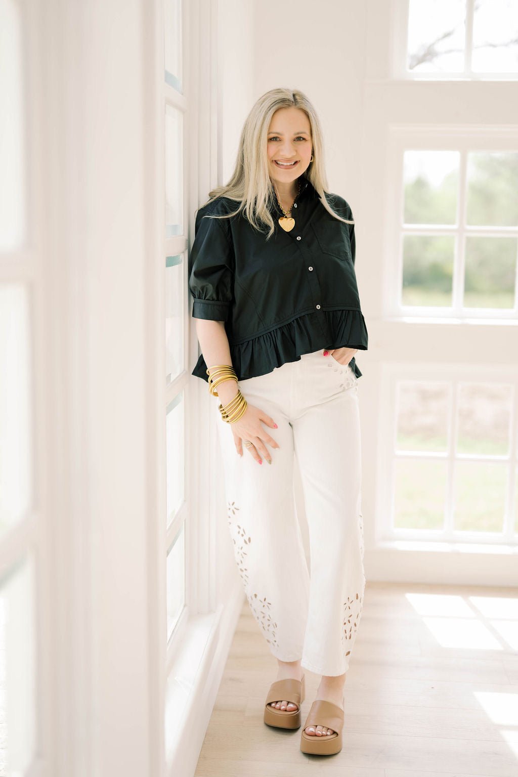 Bold Statement Top - Tops - Blouses - Entro