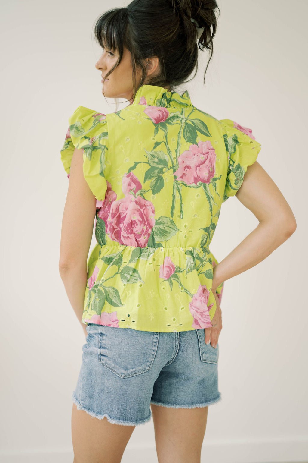 Capri Villa Ruffle Top - Tops - Blouses - Entro