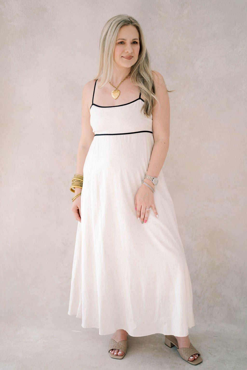 City Romance Linen Maxi Dress - Lola & Co. Boutique Medium City Romance Linen Maxi Dress - Lola & Co. Boutique Medium
