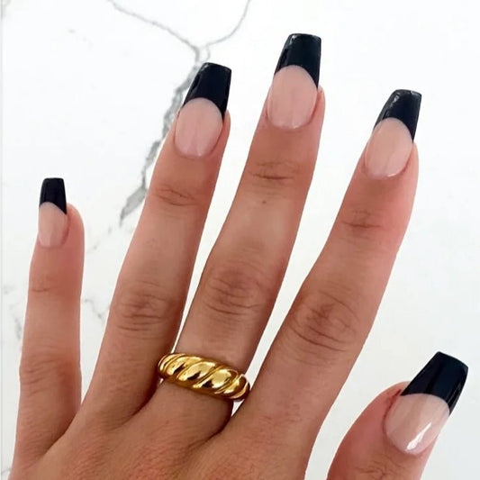 Croissant Small Gold Rope Ring - Jewelry - Rings - Chansutt Pearls