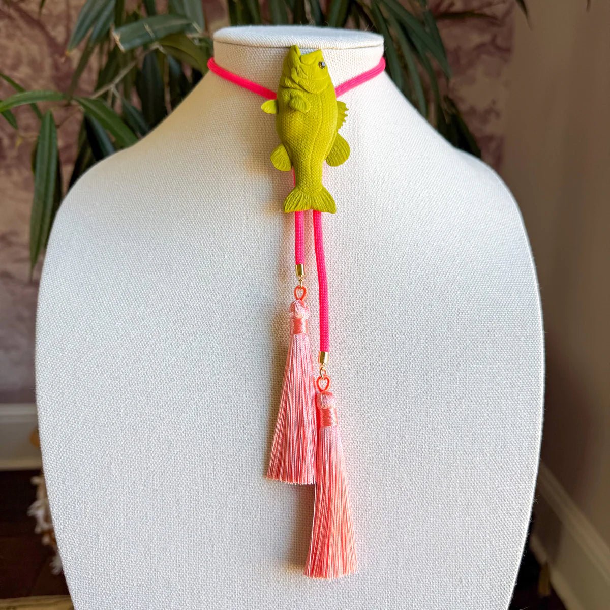 Fish Bolo Olive Green with Neon Pink & Peach - Jewelry - Necklaces - Rahya