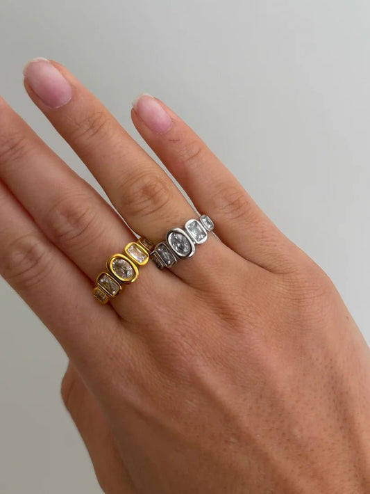 Hazel Gold Rhinestone Ring - Jewelry - Rings - Chansutt Pearls