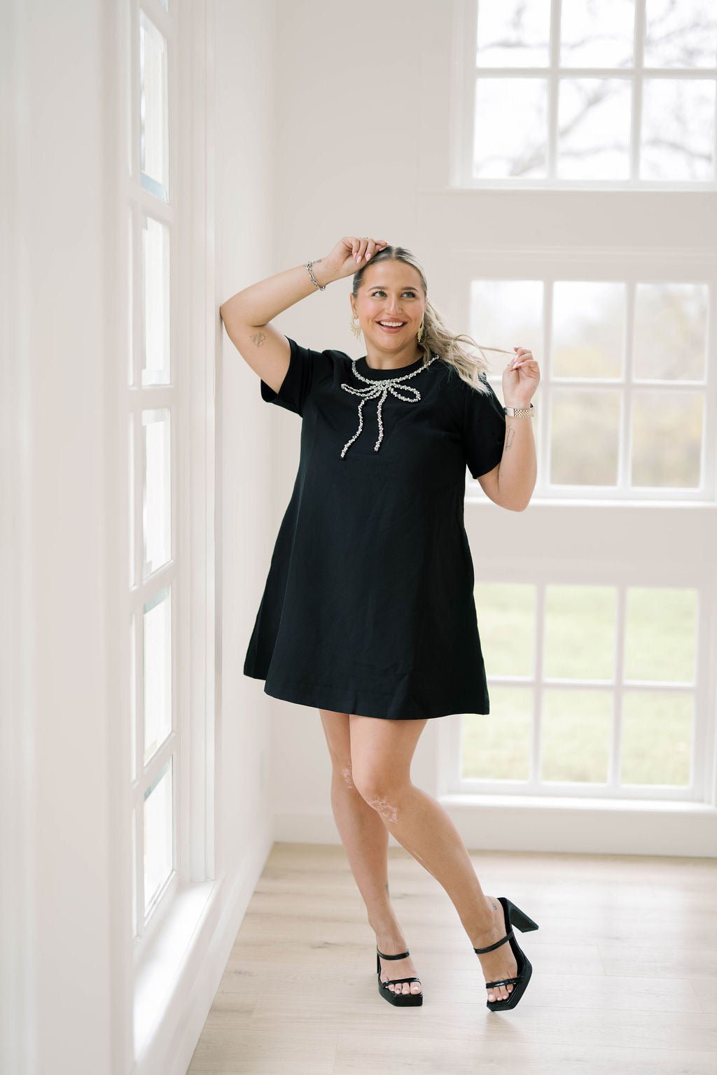 Holiday Soiree Rhinestone Bow Dress - Lola & Co. Boutique Black / Small Holiday Soiree Rhinestone Bow Dress - Lola & Co. Boutique Black / Small