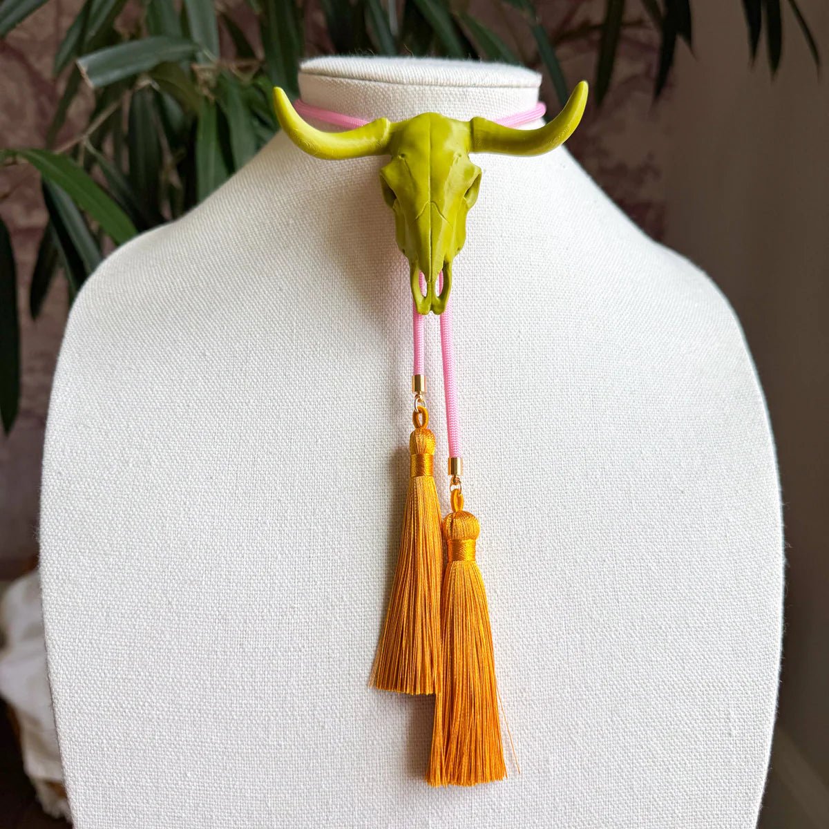 Longhorn Bolo Olive Green with Bubblegum Pink & Golden Yellow - Jewelry - Necklaces - Rahya