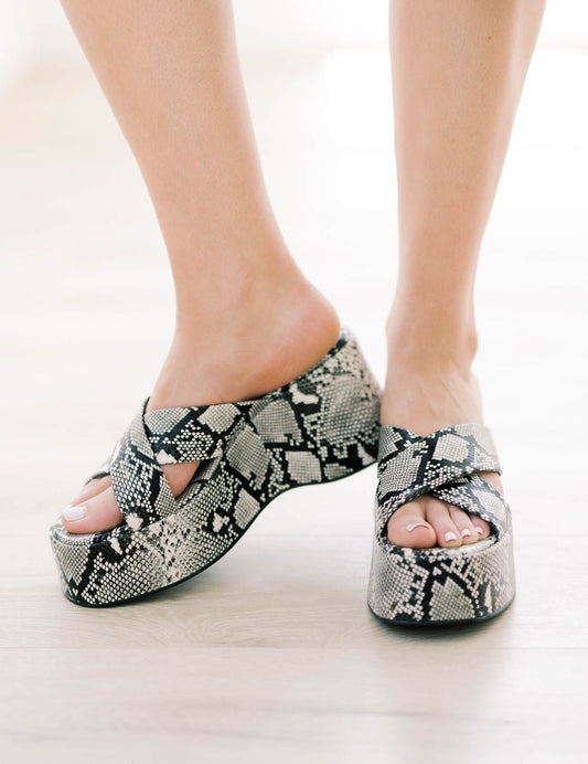 Matisse MONTEREY Snake Platform Sandal - Shoes - Sandals - Matisse