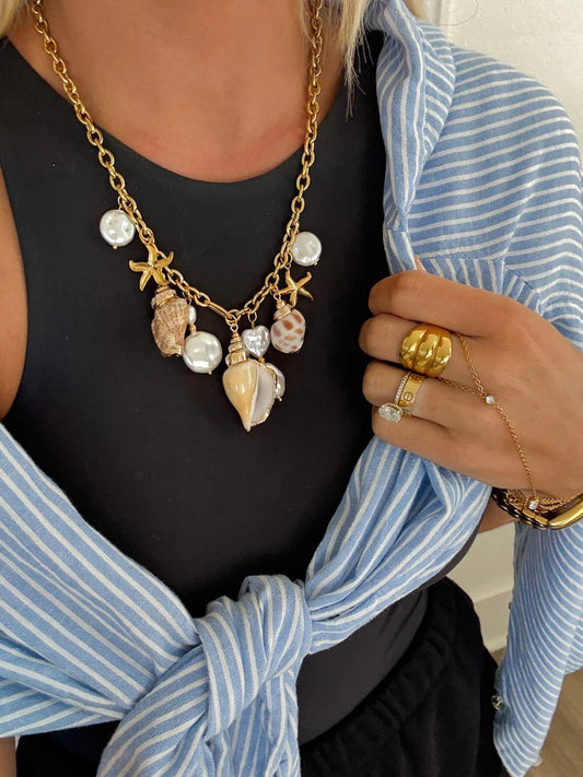 Shell Charm Necklace - Jewelry - Necklaces - Chansutt Pearls