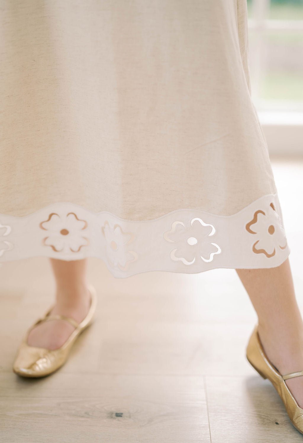 Springtime Bliss Linen Dress - Dresses - Strut & Bolt