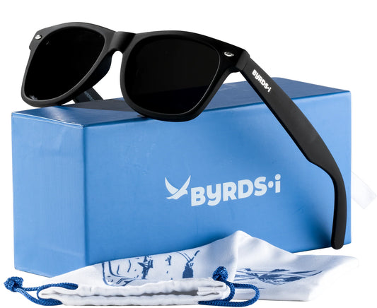 These black soft-touch, no-slip sunglasses feature polarized lenses and a classic black frame. 